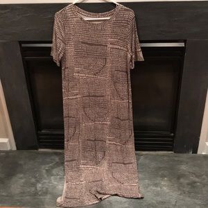 Super comfortable dress.